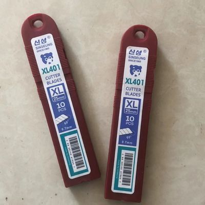 주문 안전 스냅 오프 칼 25mm 18mm SK2 탄소 강철 절단 블레이드 내부 상자 포장 126mm 온라인 제조