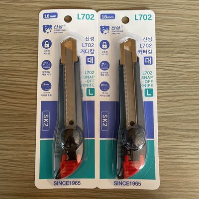 주문 18mm 용도 칼 12cm 9 Cm 6 인치 5.5 인치 블레이드 경비 잠금 메커니즘 검은 손잡이 빨간 꼬리 온라인 제조