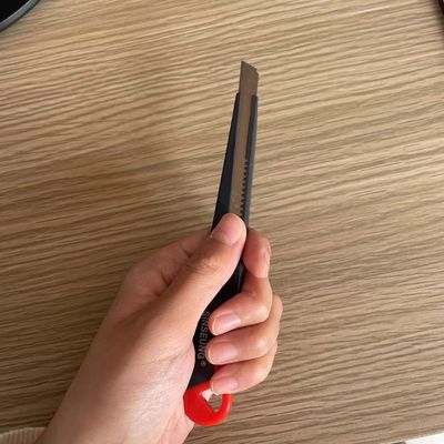 주문 자동차 필름 및 플라스틱 시트를위한 SK2 강철 블레이드와 함께 후집 가능한 용도 칼 온라인 제조