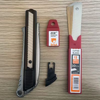 다재다능한 18mm 블레이드 커터