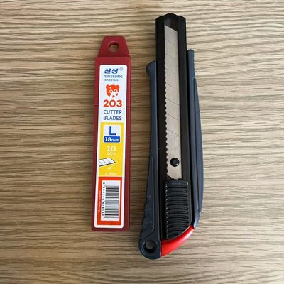 SK2 고탄소 강철 18mm 절단 블레이드 정밀 절단 대부분의 공용 칼과 호환
